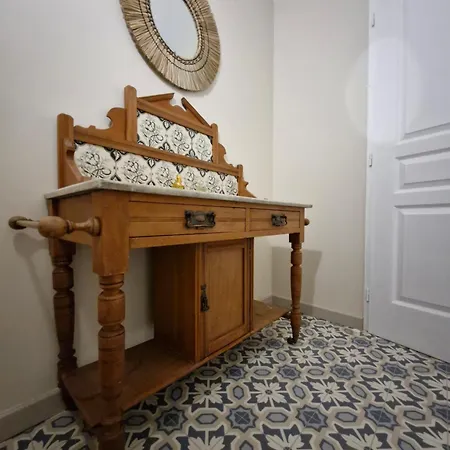 Parc De Coulassy Bed & Breakfast